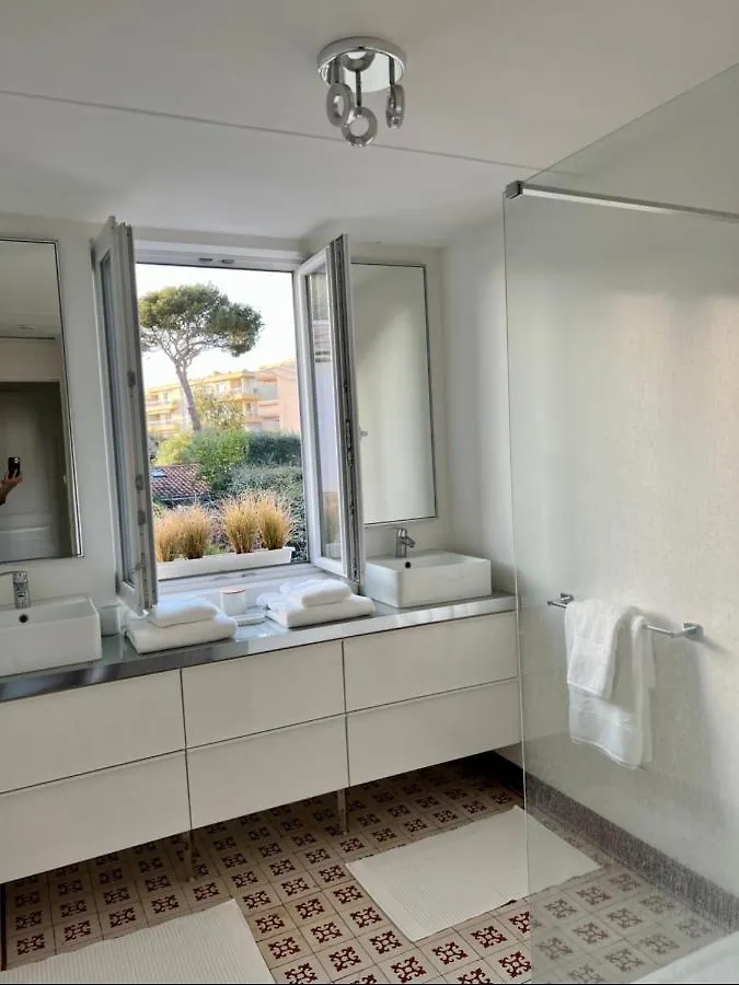 La Suite 68 Bandol Avec Jardin Et Parking Privatif